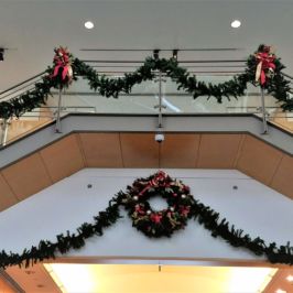 Indoor holiday decor